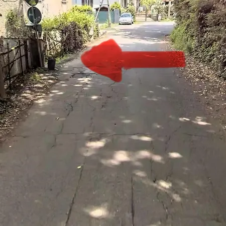 Sp Golden House 度假居 *